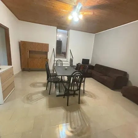 Casa Vacanza O Se Giorno Per Lavoro מליטו די פורטו סאלבו
