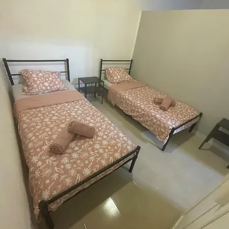 Casa Vacanza O Se Giorno Per Lavoro בית נופש